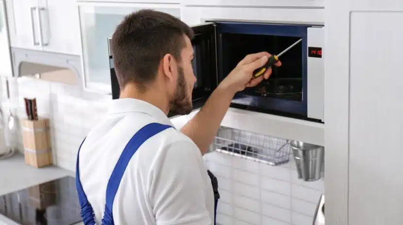 صيانة ميكروويف